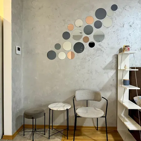 Modern With Parking Apartment Podgorica